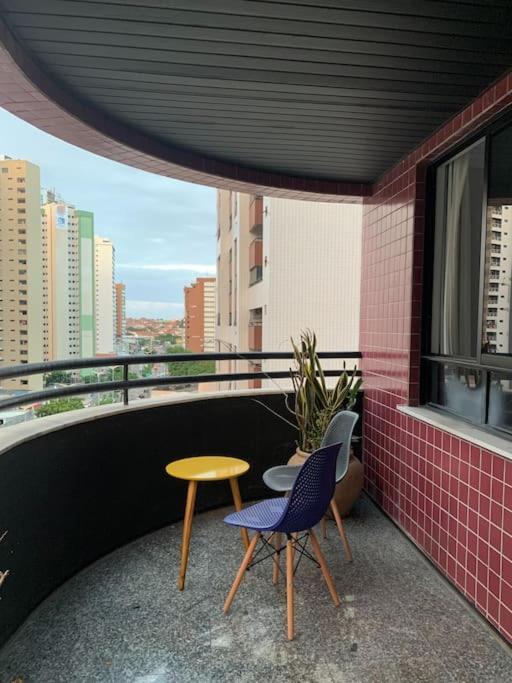 Apartamento Espacoso 2 Rooms, Ampla Varanda Perto Do Mar Fortaleza (Ceara)