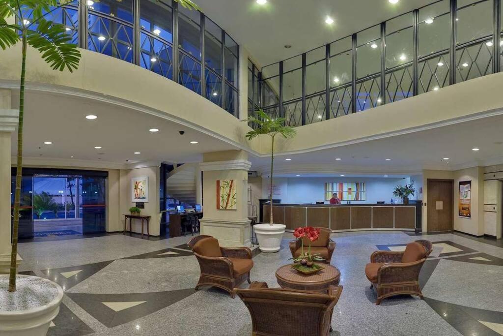 Apartamento Espacoso 2 Rooms, Ampla Varanda Perto Do Mar *