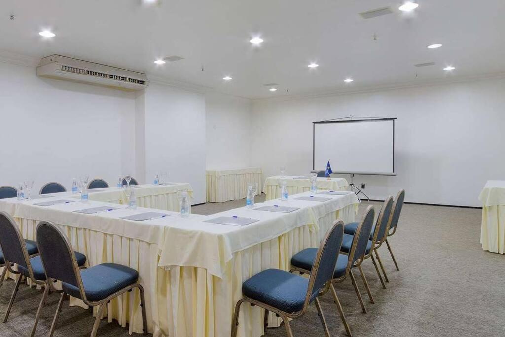 Espacoso 2 Rooms, Ampla Varanda Perto Do Mar Apartamento Fortaleza (Ceara)
